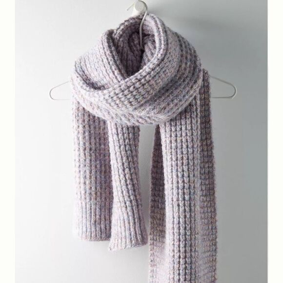 New Anthropologie Maeve Chunky Knit Metallic Scarf Purple - Picture 4 of 4